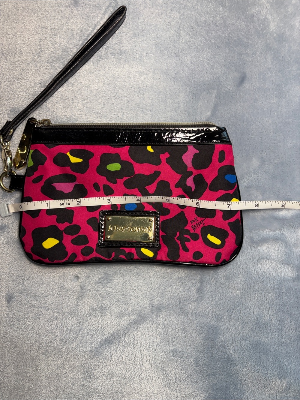 Betsey Johnson Fuchsia Leopard-Print Wristlet Clutch with Black Trim - Picture 7 of 11